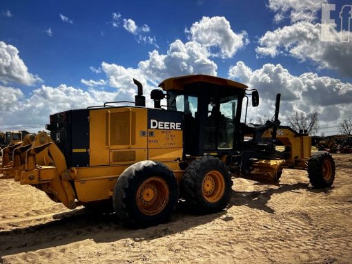 2010 John Deere 670G 7,700 hrs. Stock No.094 - Image 11