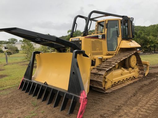 CAT D6N XL Dozer Sweep and Screens - Image 9