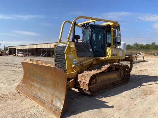 Komatsu D61EX 5,600 hrs. Stock No. 073