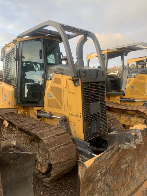 2015 John Deere 650K XLT 4,800 hrs. Stock No. 077