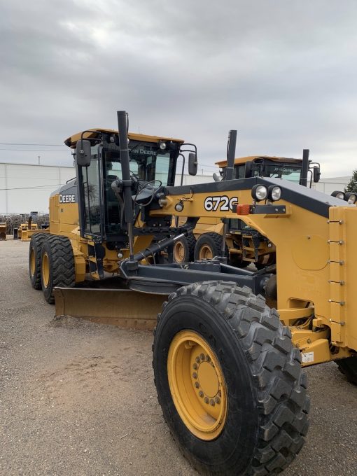 2015 John Deere 672G 6,500 hrs. Stock No.095 - Image 3