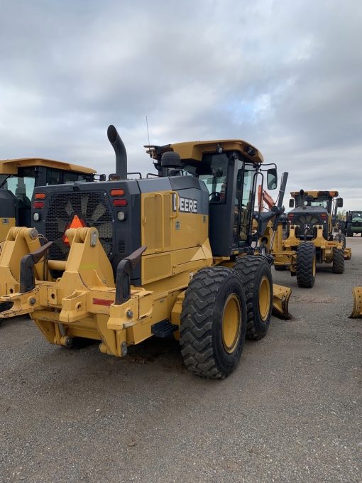 2015 John Deere 672G 6,500 hrs. Stock No.095 - Image 4