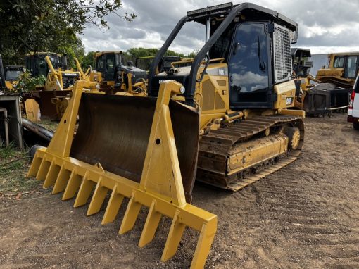 2010 CAT D5K XL 4,380 hrs , Stock No.011