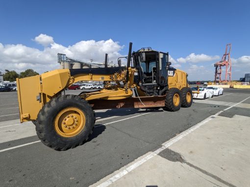 2013 CAT 140M2 VHP PLUS 7,200 hrs. Stock No. 085