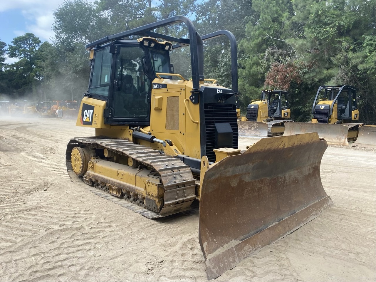 2016 CAT D6K2 XL 3,900 hrs - Makin Traks