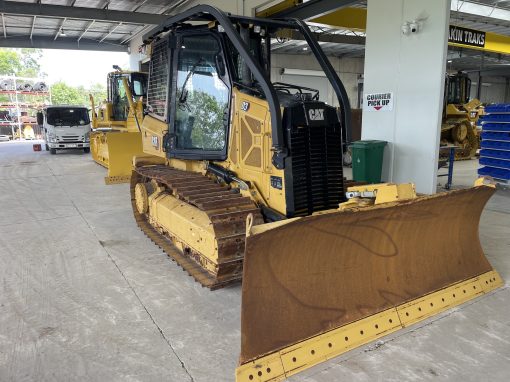 CAT 2021 D3 Dozer 2700 hours, Stock No. 022 - Image 4