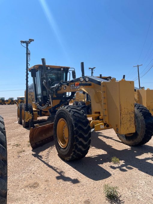 2016 John Deere 772GP 6000 hours, Stock No. 100