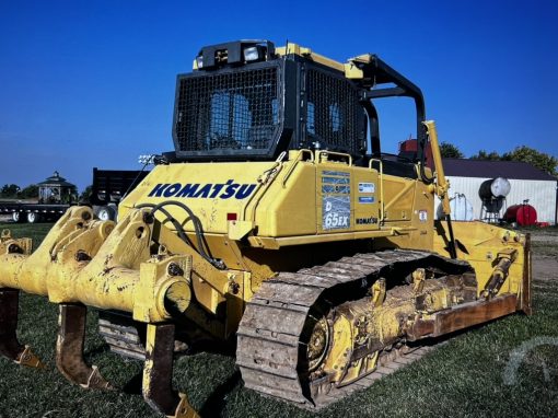 Komatsu D65 EX-16 Dozer Sweeps and Screens - Image 6