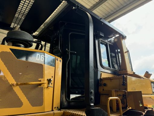 CAT D6 R-T XL , XW and LGP Sweeps and Screens - Image 7